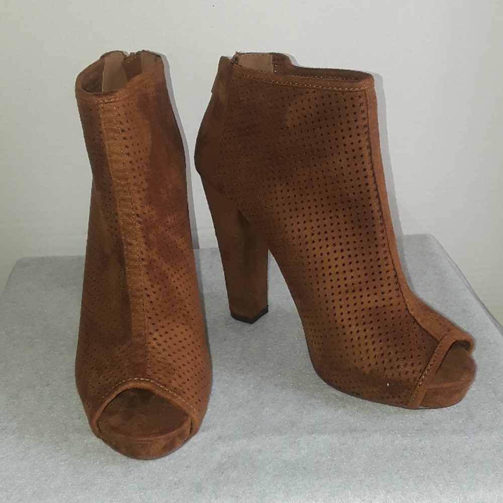 Super cute faux suede laser cut booties